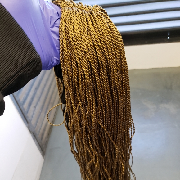 Braid wig - Picture 4 of 4